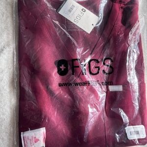 FIGS Catarina Scrub Top